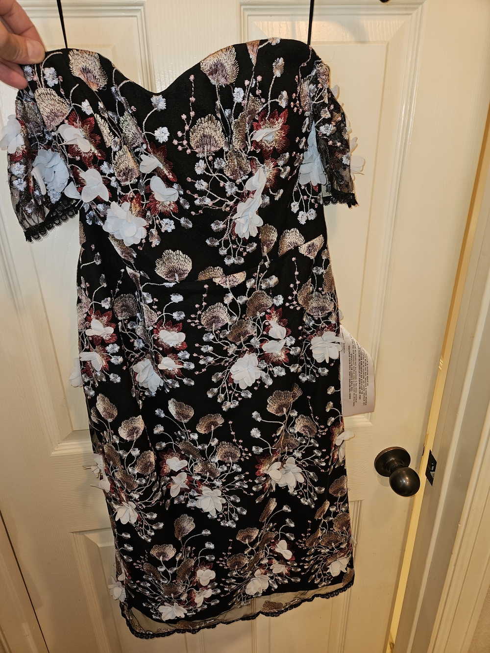 Dress the Population Black Floral Appliqué Off-Shoulder Cocktail Dress